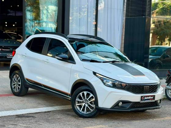 FIAT ARGO 1.3 FIREFLY FLEX TREKKING MANUAL FIAT ARGO 1.3 FIREFLY FLEX TREKKING MANUAL